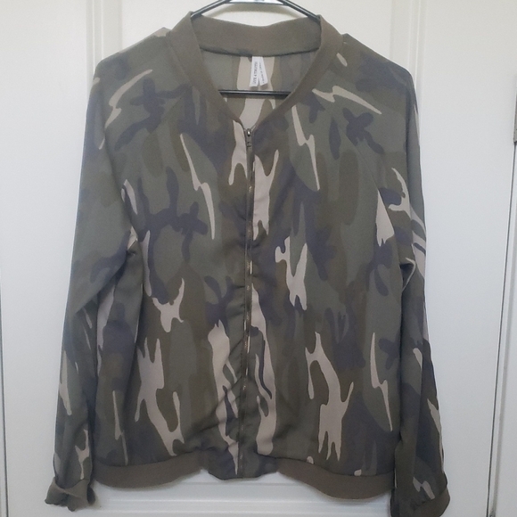 Live 4 Truth Jackets & Blazers - Live 4 Truth Green Bomber Jacket with Stylish Design